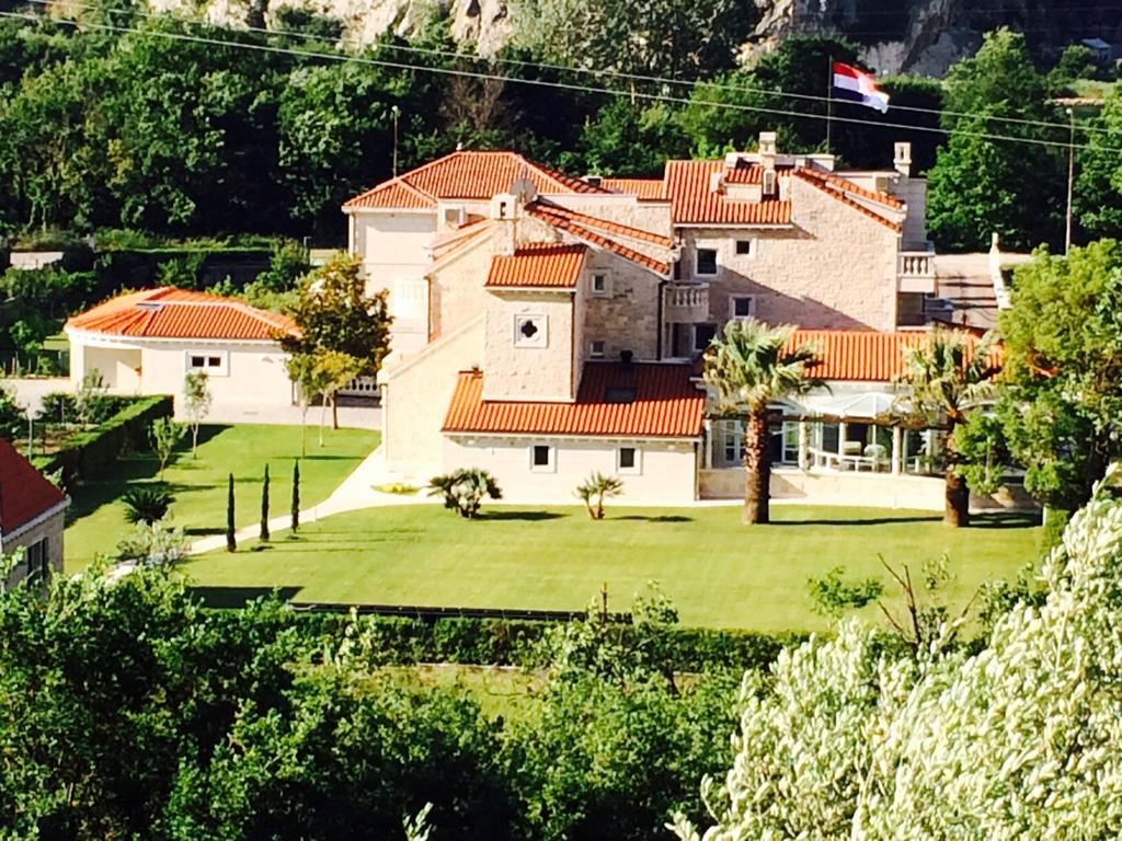 Apartments Anna Omis Luaran gambar