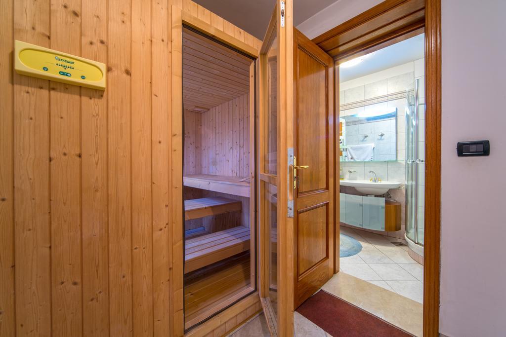 Apartments Anna Omis Luaran gambar