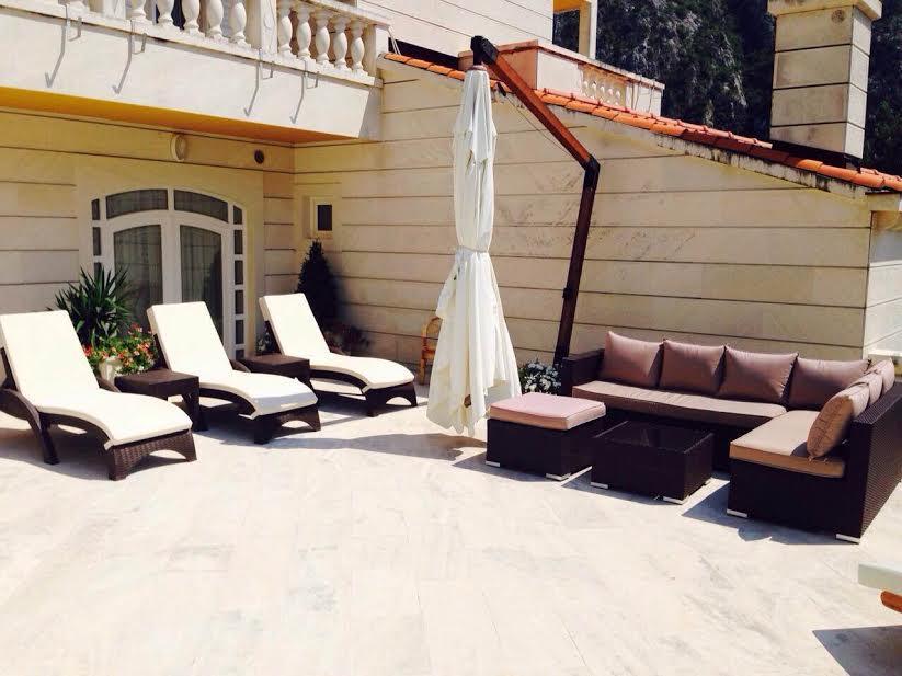 Apartments Anna Omis Luaran gambar